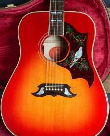 Gibson Dove Original Cherry Sunburst